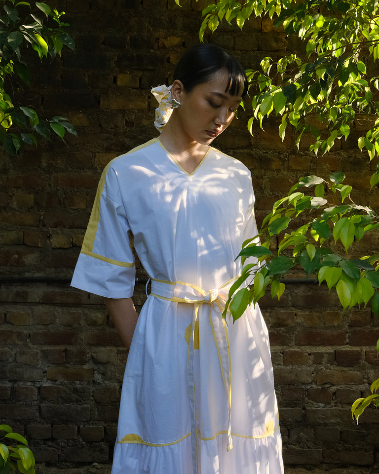 Load image into Gallery viewer, Iris Belt Applique Dress