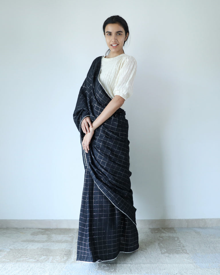Load image into Gallery viewer, Black Cotton Checkered Saree