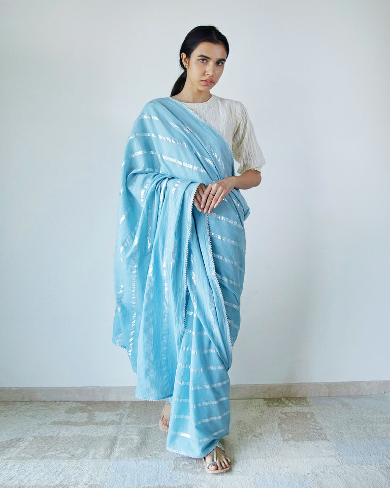 Load image into Gallery viewer, Blue Cotton Zari Stripe Saree