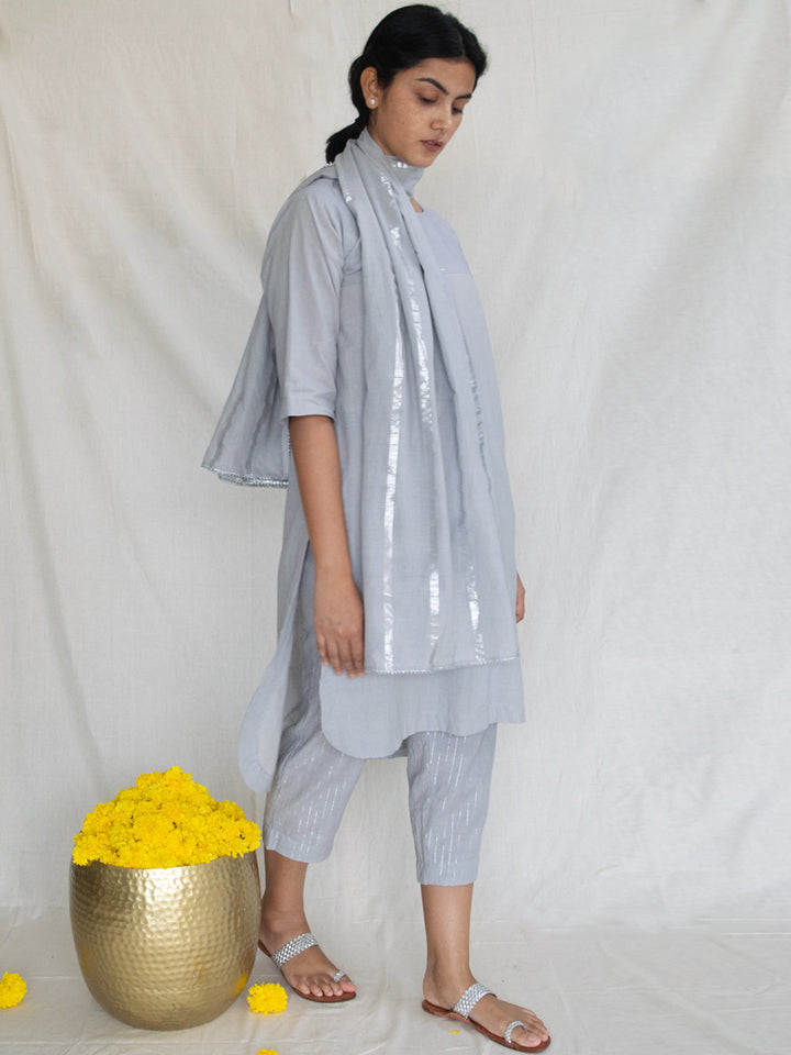 Load image into Gallery viewer, Grey Tunic with Mukaish Handwork