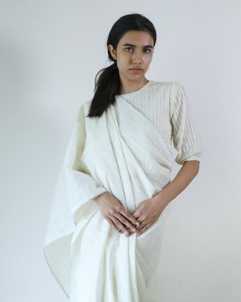 Load image into Gallery viewer, Ivory Cotton Checks Saree