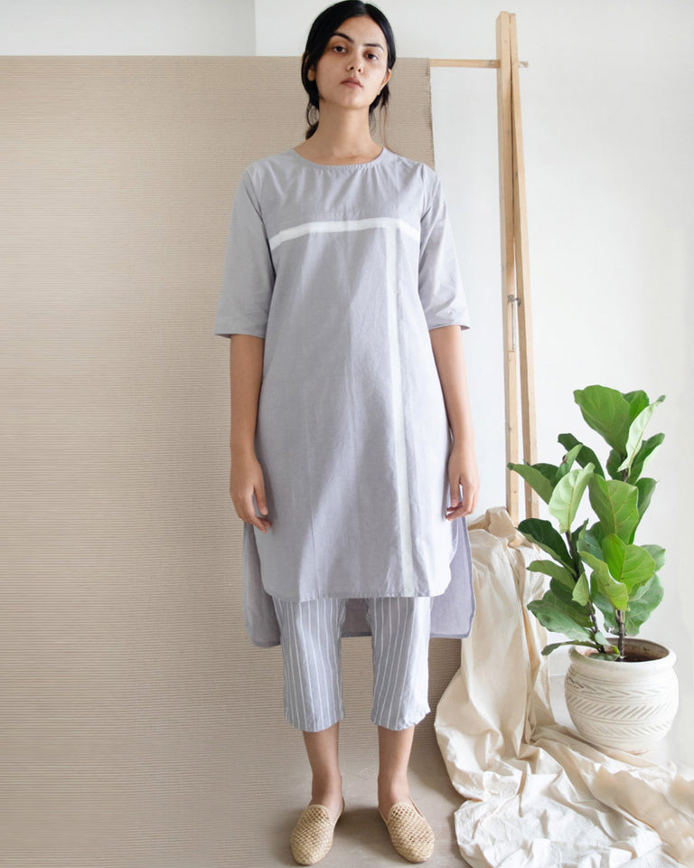 Load image into Gallery viewer, Grey Short Sleeve Tunic