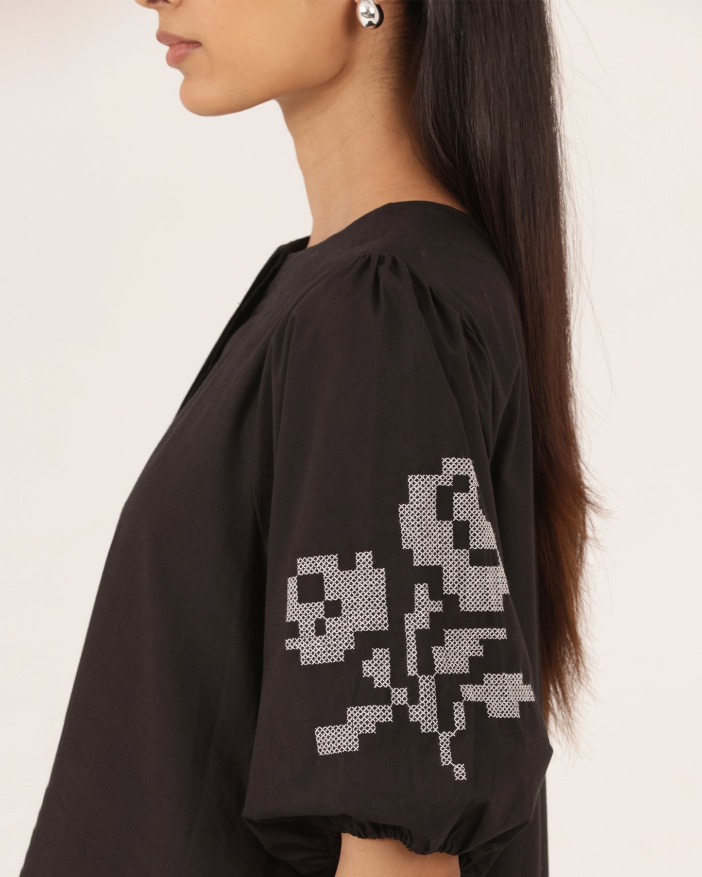Luna Embroidery Dress