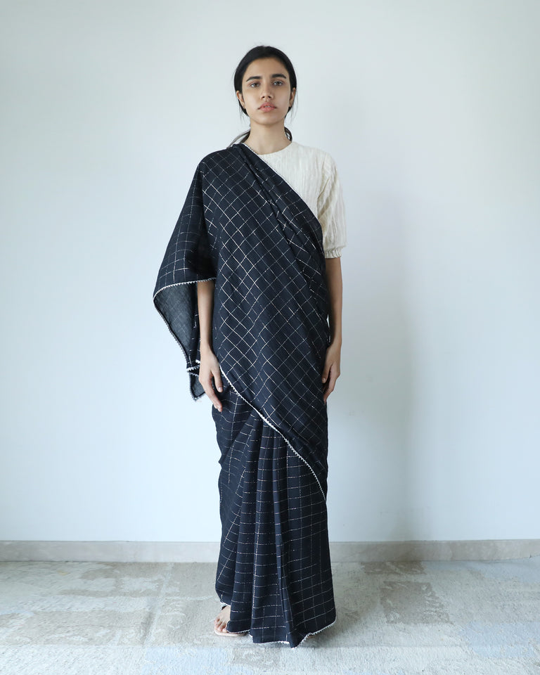 Load image into Gallery viewer, Black Cotton Checkered Saree